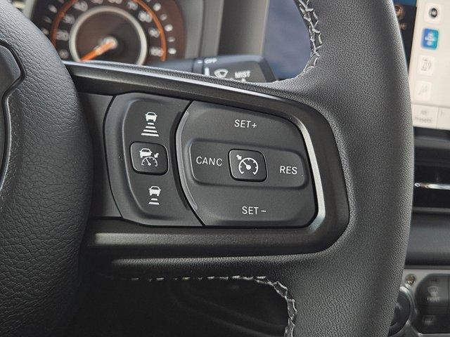 new 2025 Jeep Gladiator car, priced at $47,305