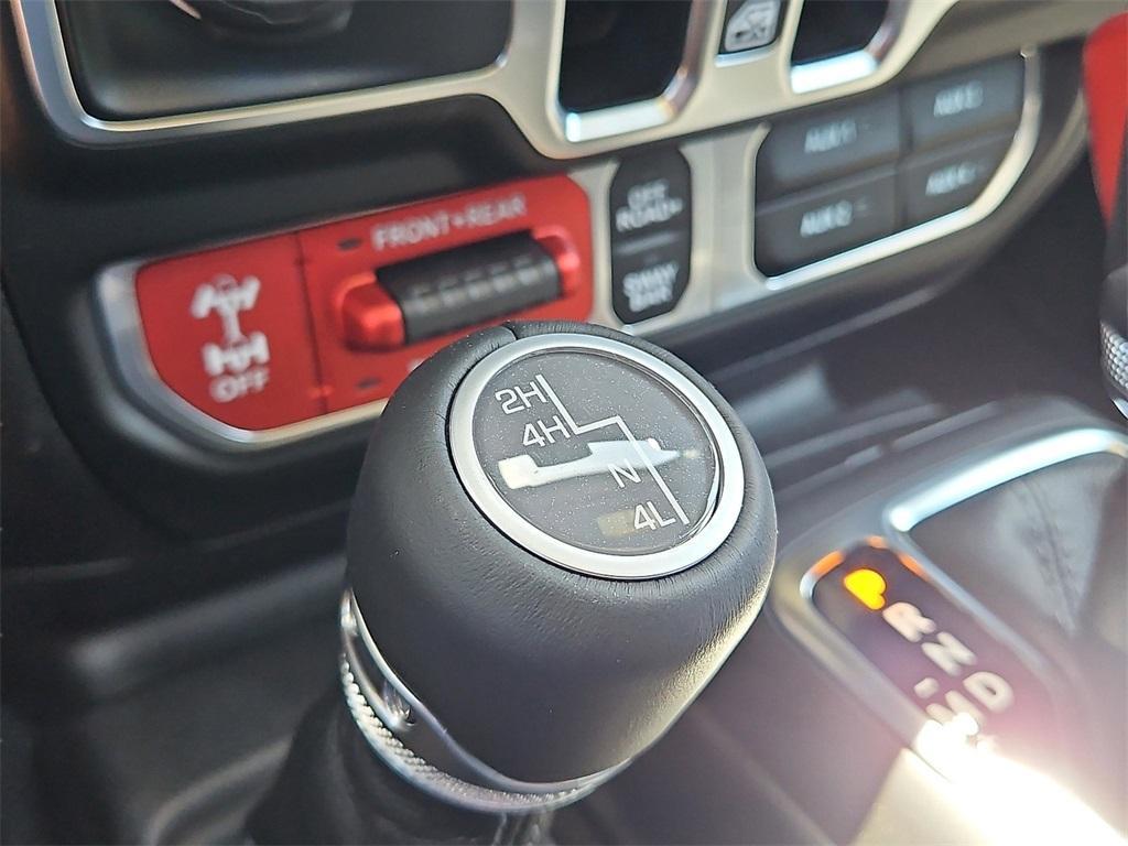 new 2025 Jeep Gladiator car, priced at $52,245