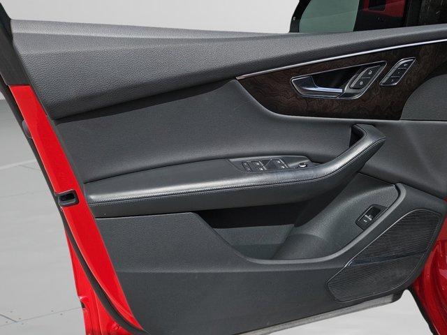 used 2021 Audi Q7 car, priced at $34,686