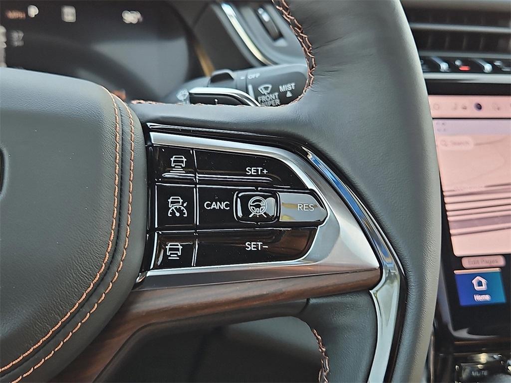 new 2025 Jeep Grand Cherokee car, priced at $60,925