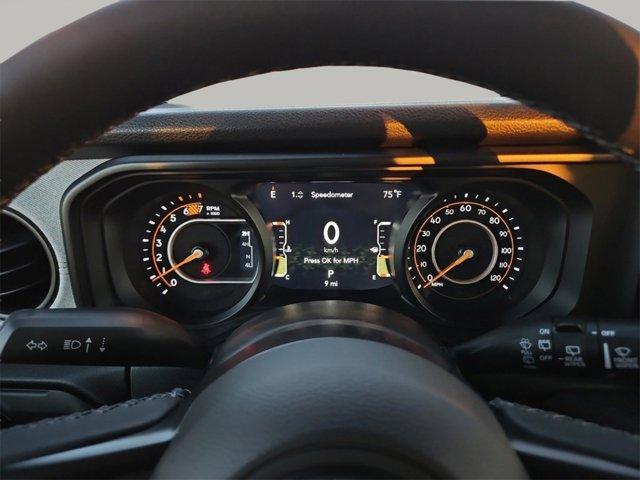new 2025 Jeep Wrangler car, priced at $45,699