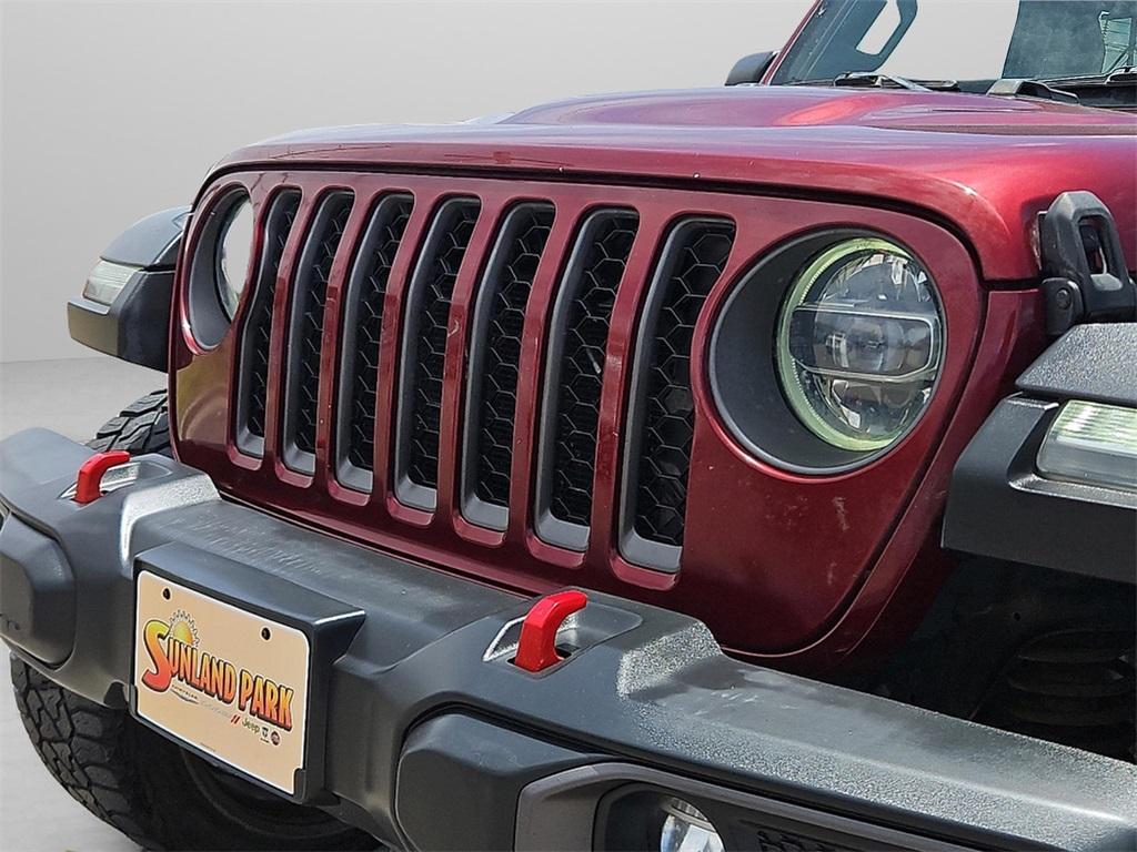 used 2021 Jeep Gladiator car, priced at $33,486