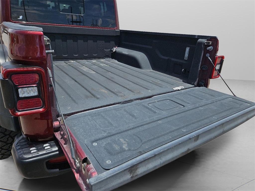 used 2021 Jeep Gladiator car, priced at $33,486