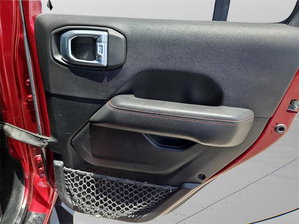 used 2021 Jeep Gladiator car, priced at $28,870