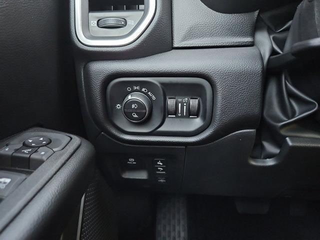 new 2025 Ram 1500 car, priced at $51,372