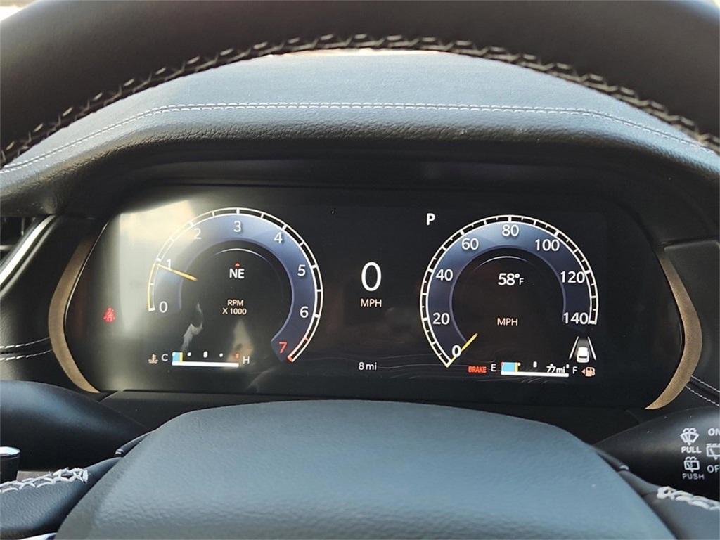 new 2025 Jeep Grand Cherokee car, priced at $45,040