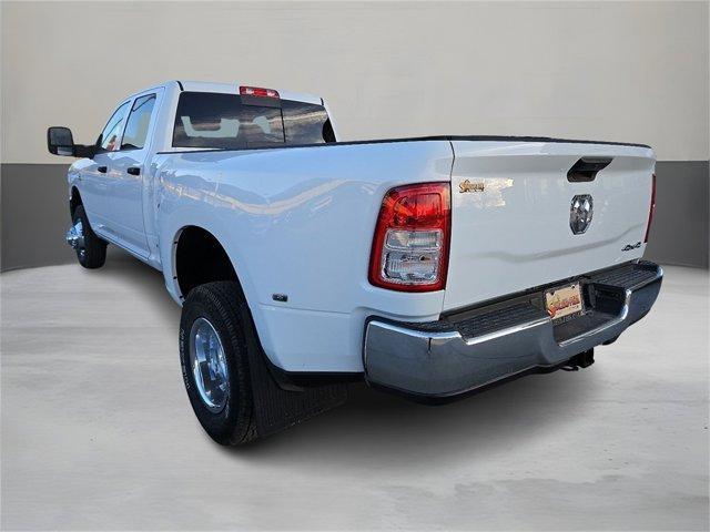 new 2024 Ram 3500 car, priced at $76,925