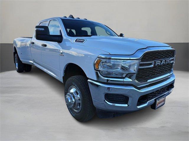 new 2024 Ram 3500 car, priced at $76,925