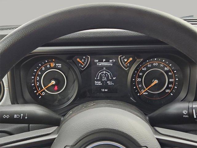 new 2025 Jeep Gladiator car, priced at $42,680