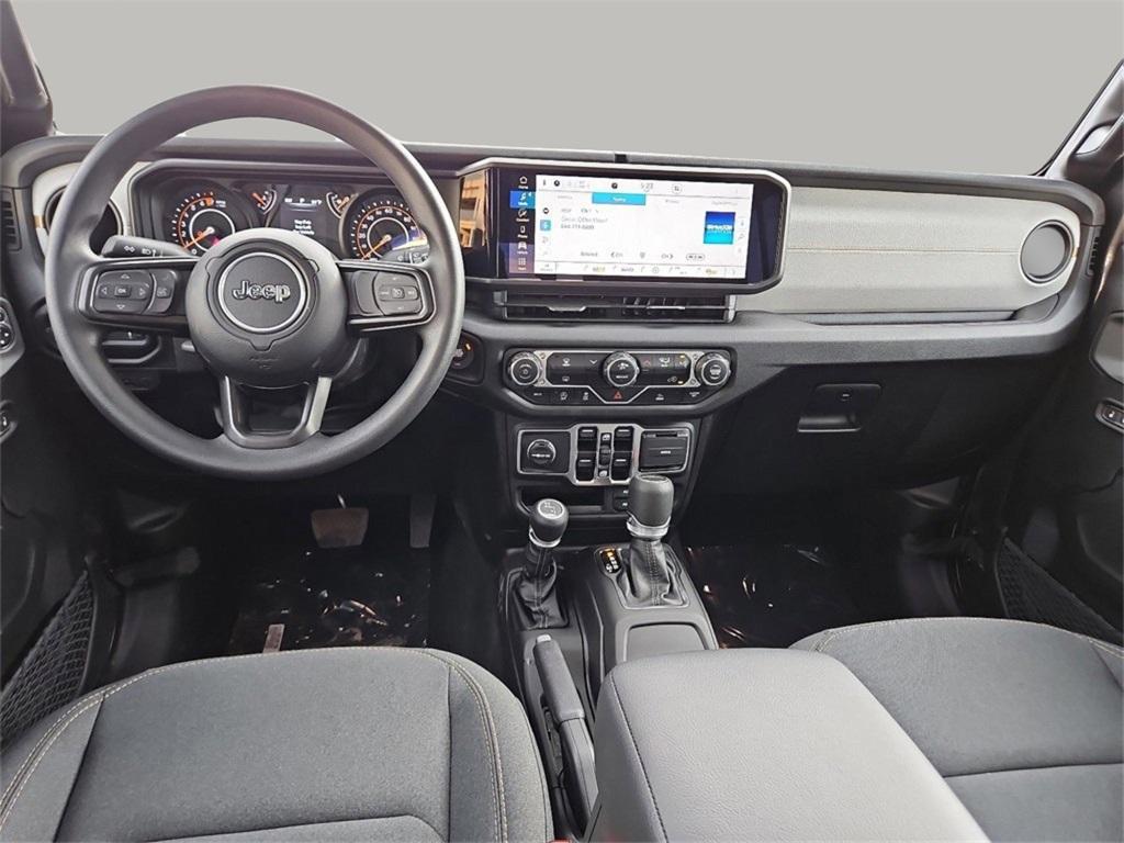 new 2025 Jeep Gladiator car, priced at $42,680