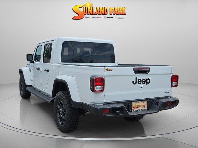 new 2025 Jeep Gladiator car, priced at $43,989