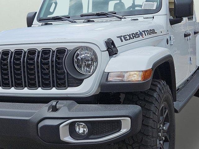 new 2025 Jeep Gladiator car, priced at $43,989