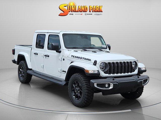 new 2025 Jeep Gladiator car, priced at $43,989