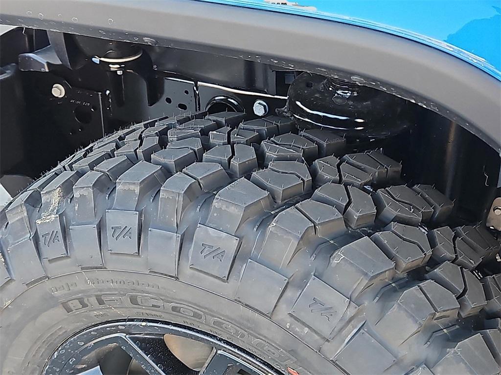 new 2026 Jeep Gladiator car, priced at $49,385