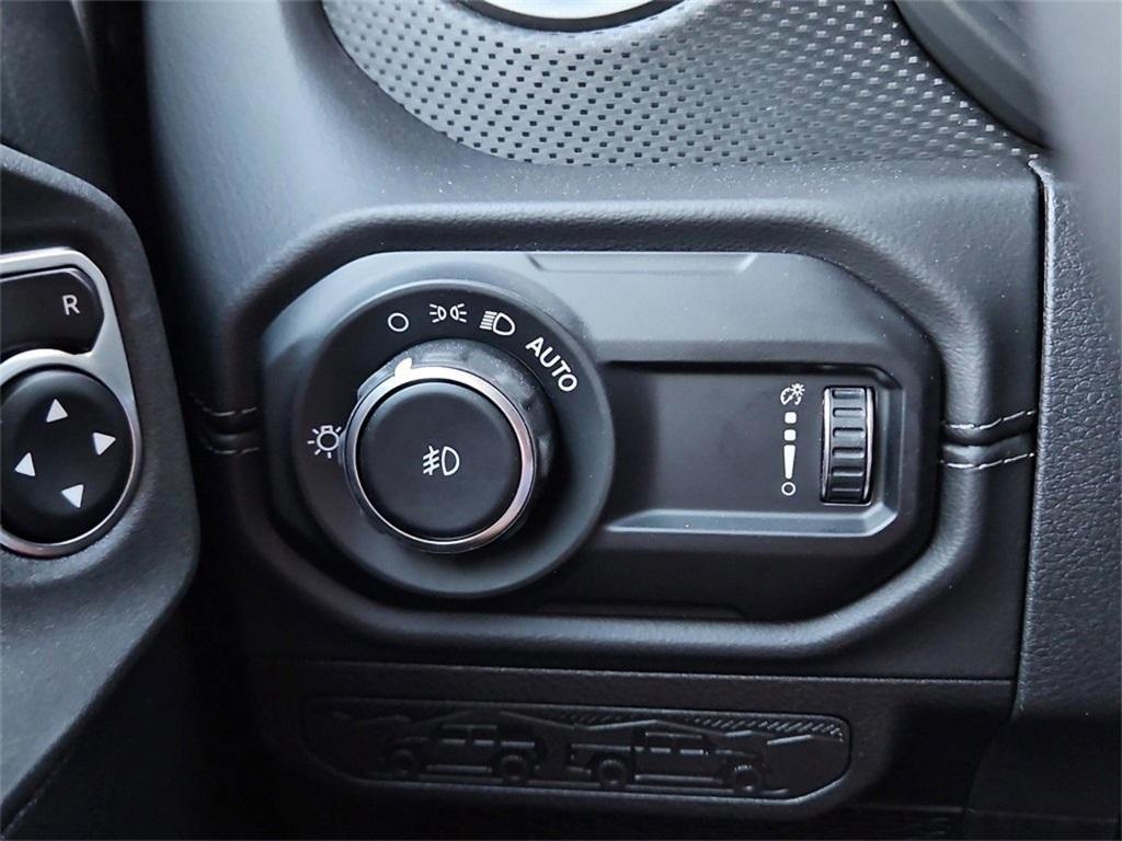 new 2025 Jeep Wrangler car, priced at $54,948