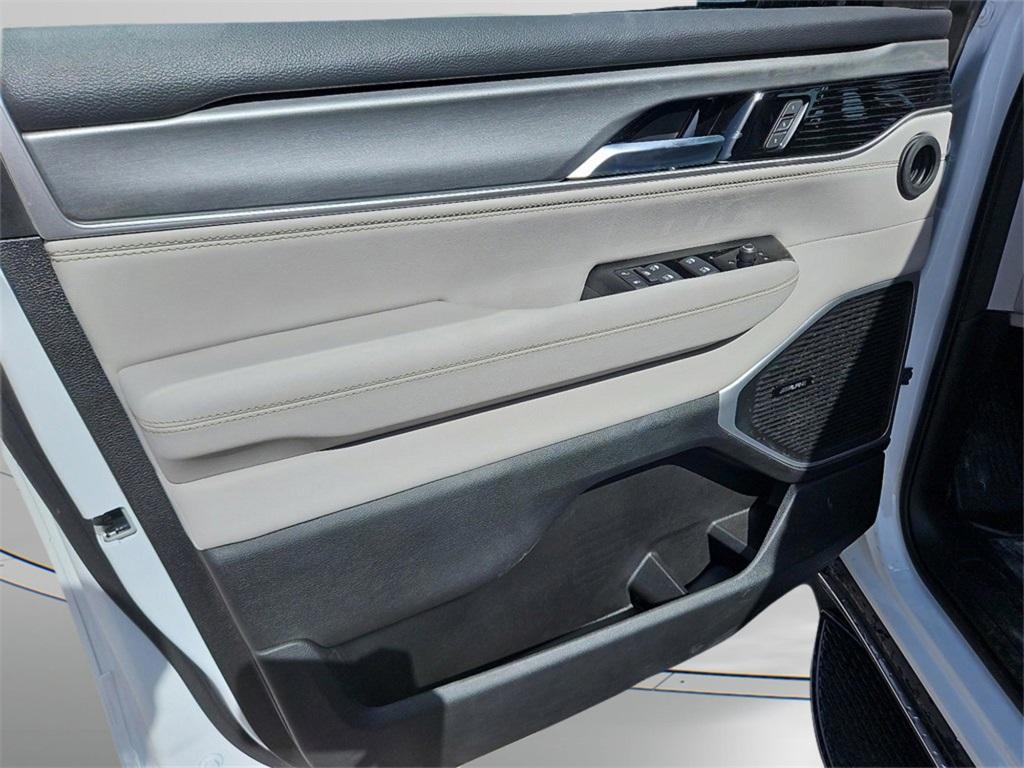 new 2025 Jeep Wagoneer car, priced at $68,790
