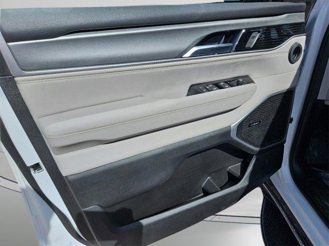 new 2025 Jeep Wagoneer car, priced at $68,790