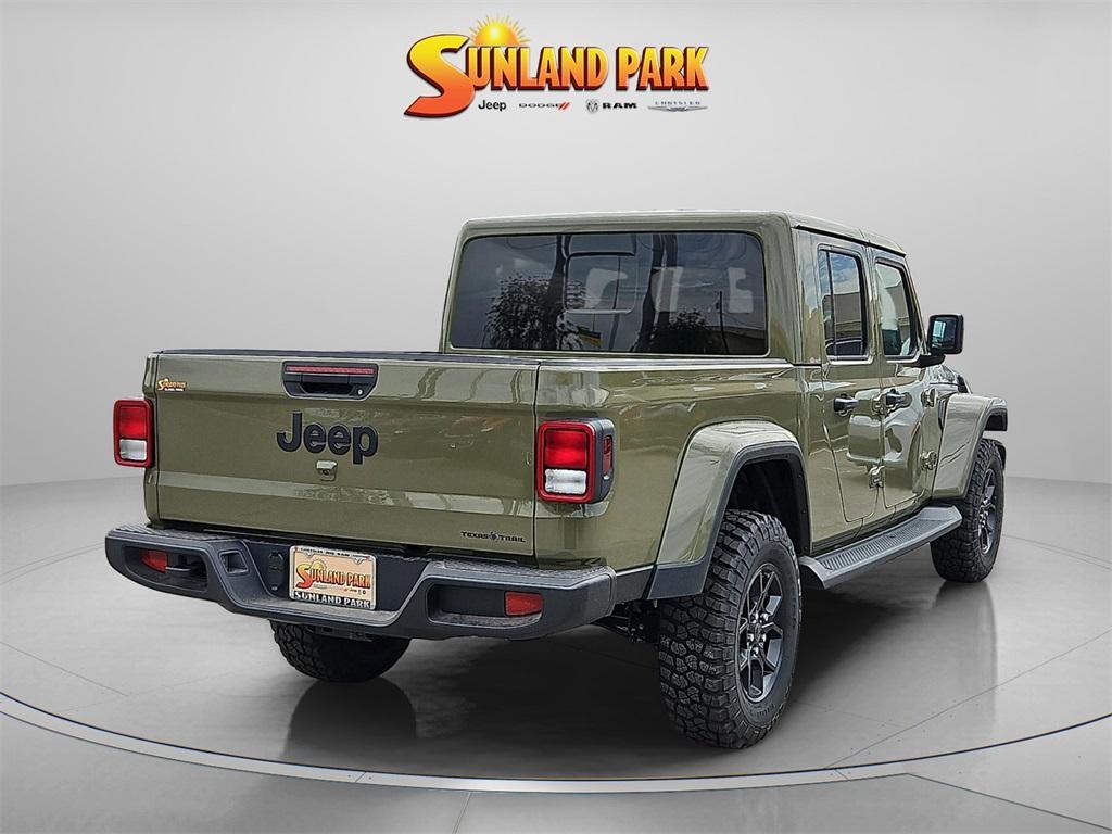 new 2025 Jeep Gladiator car, priced at $44,584