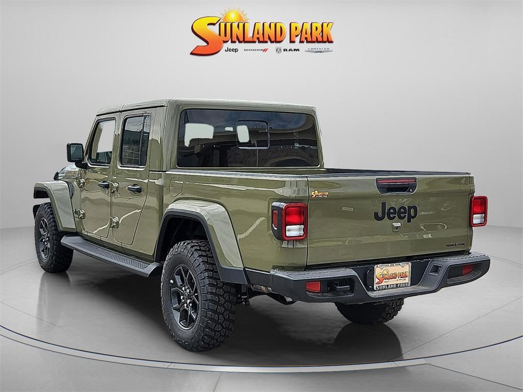 new 2025 Jeep Gladiator car, priced at $44,584