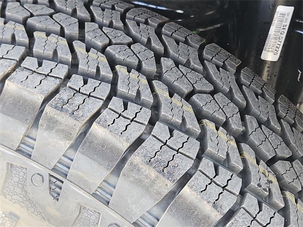 new 2025 Jeep Wrangler car, priced at $45,699