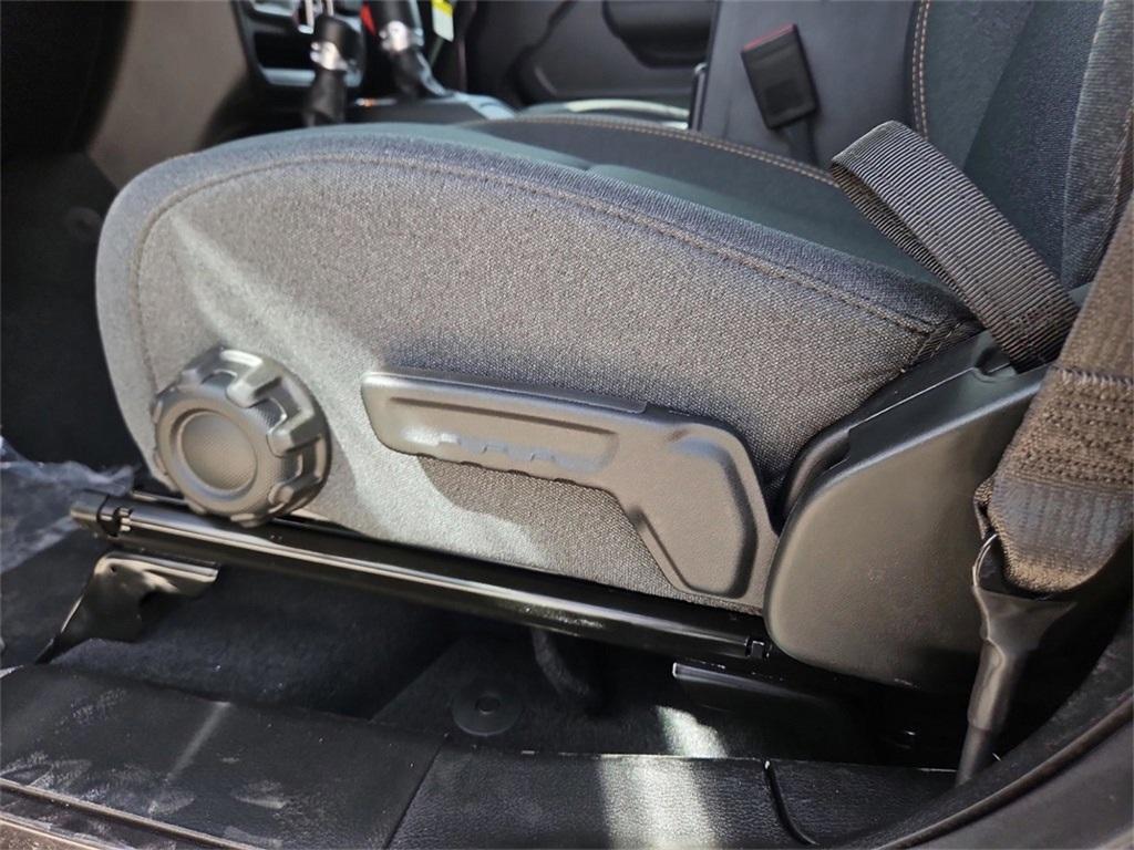 new 2025 Jeep Wrangler car, priced at $45,699
