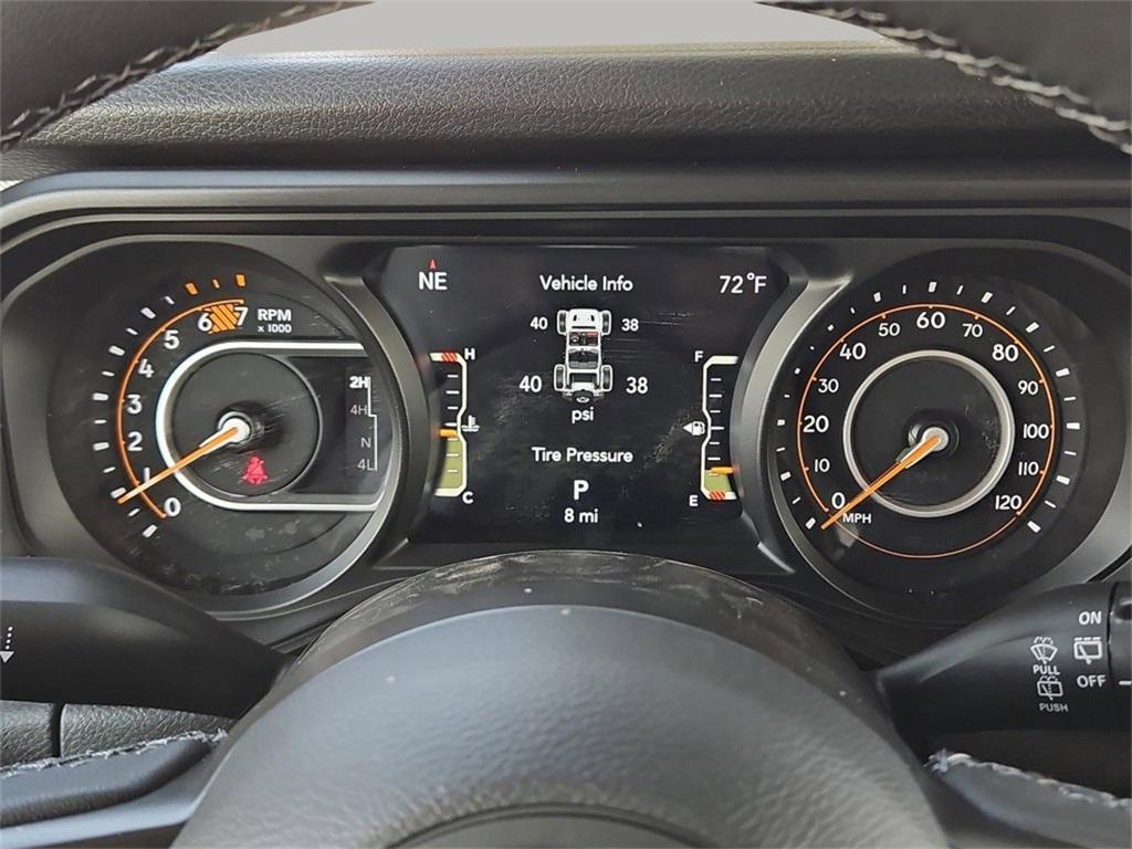 new 2025 Jeep Wrangler car, priced at $45,699