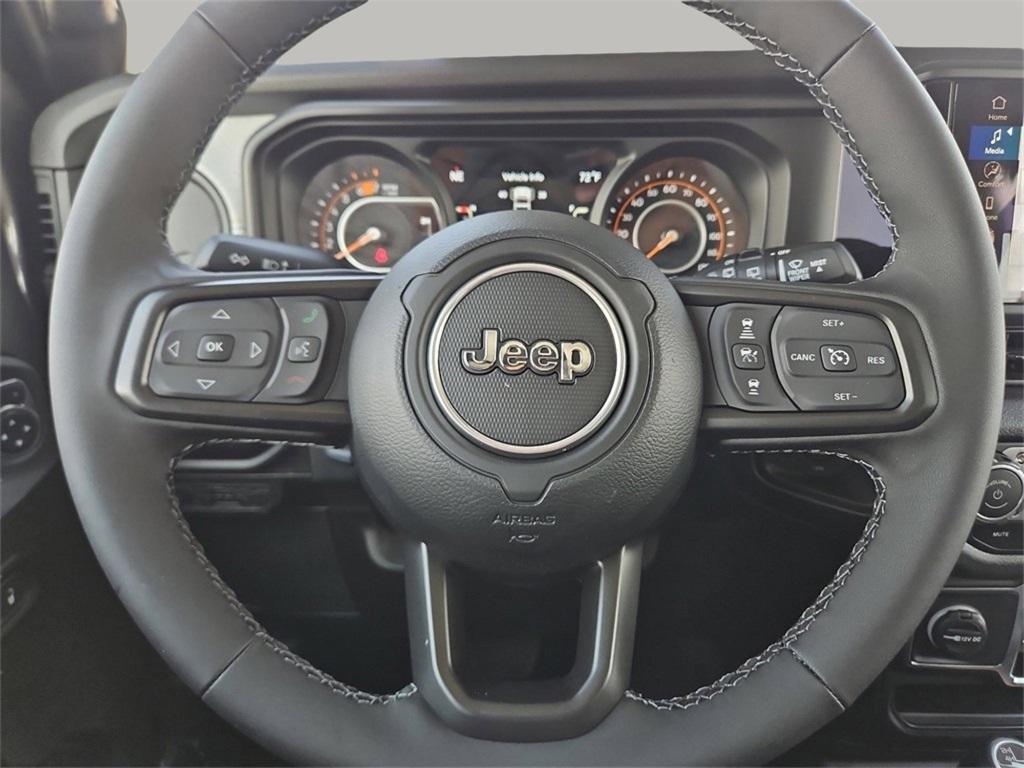 new 2025 Jeep Wrangler car, priced at $45,699
