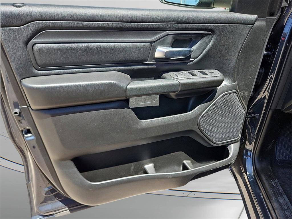 new 2025 Ram 1500 car, priced at $39,250