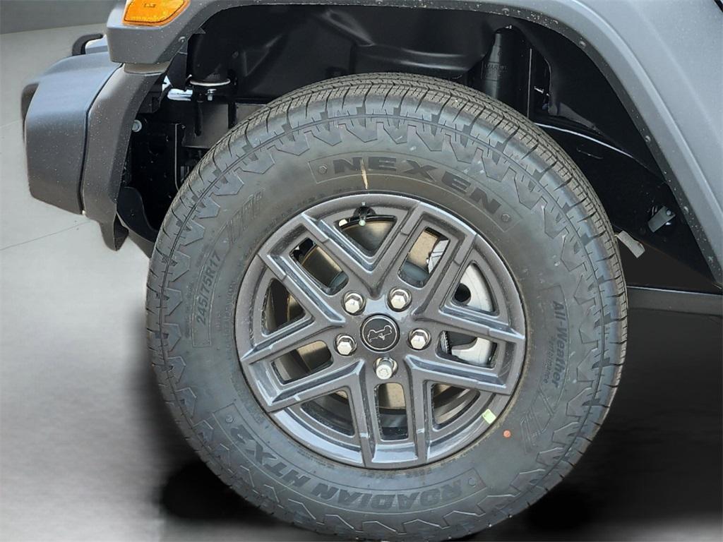 new 2025 Jeep Wrangler car, priced at $43,309