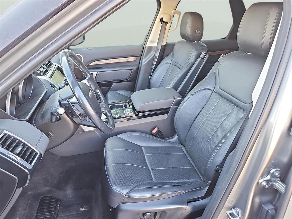 used 2017 Land Rover Discovery car, priced at $18,168