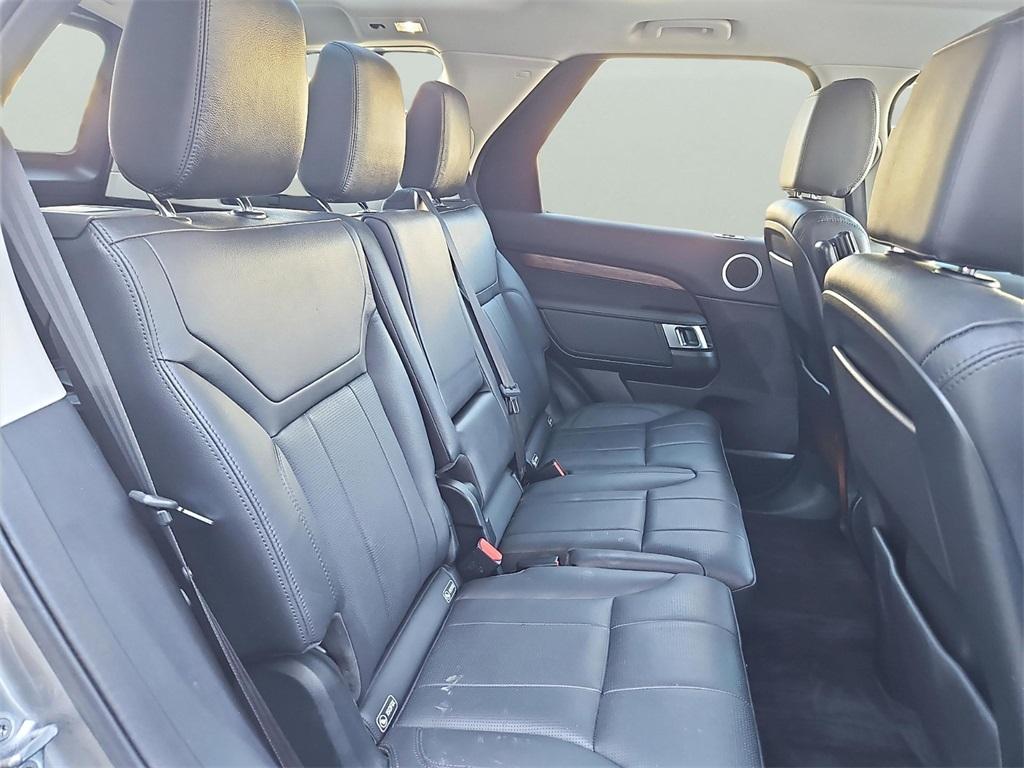 used 2017 Land Rover Discovery car, priced at $18,168