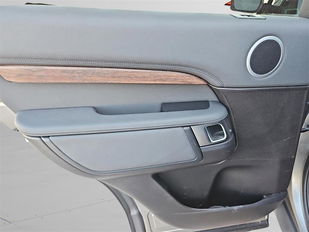 used 2017 Land Rover Discovery car, priced at $18,168