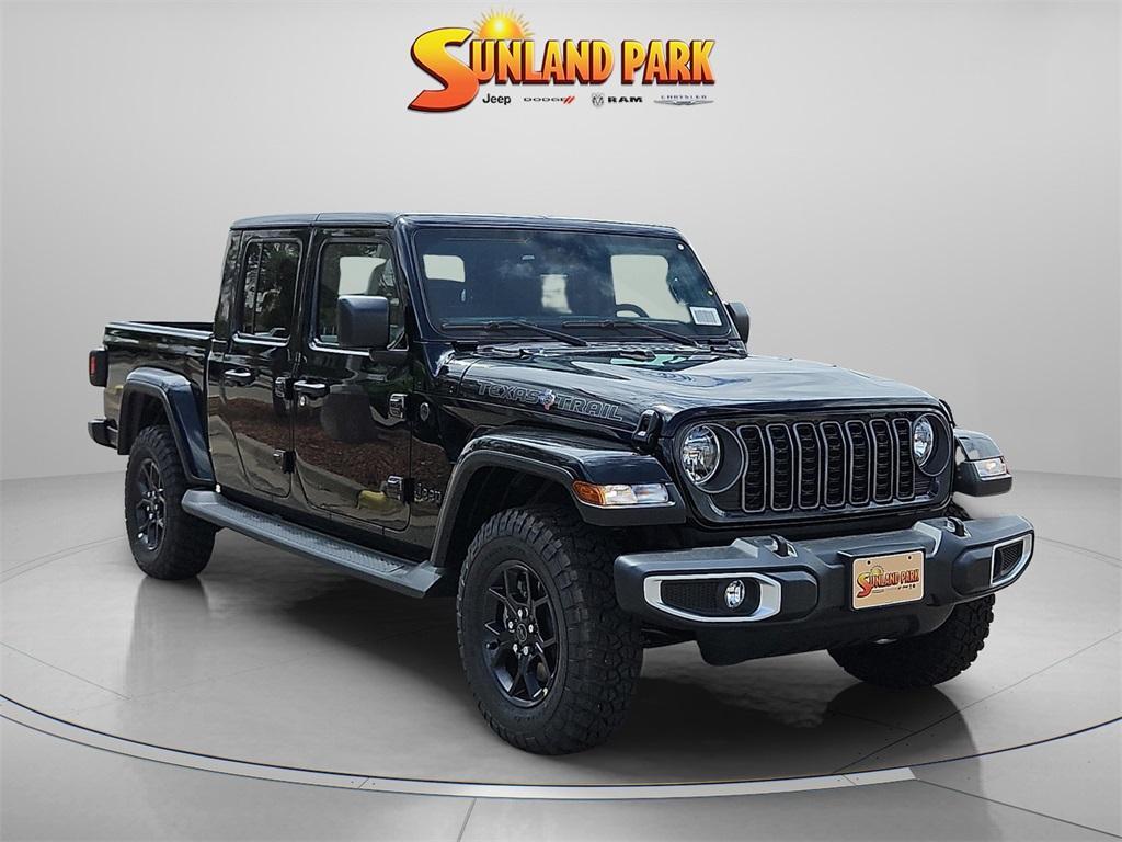 new 2025 Jeep Gladiator car, priced at $46,605