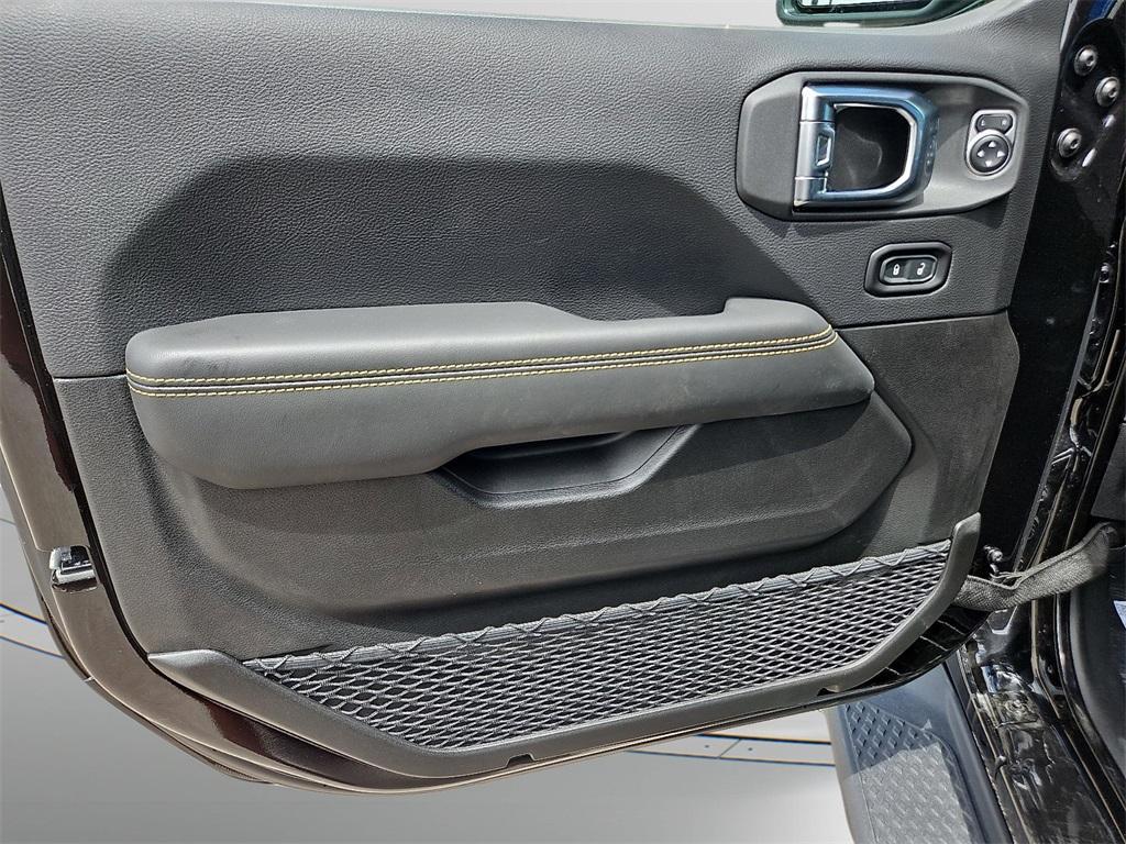 new 2025 Jeep Gladiator car, priced at $46,605