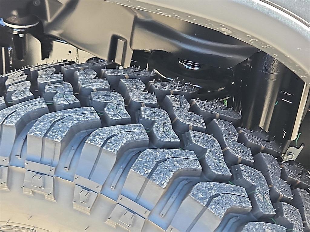 new 2025 Jeep Wrangler car, priced at $50,085