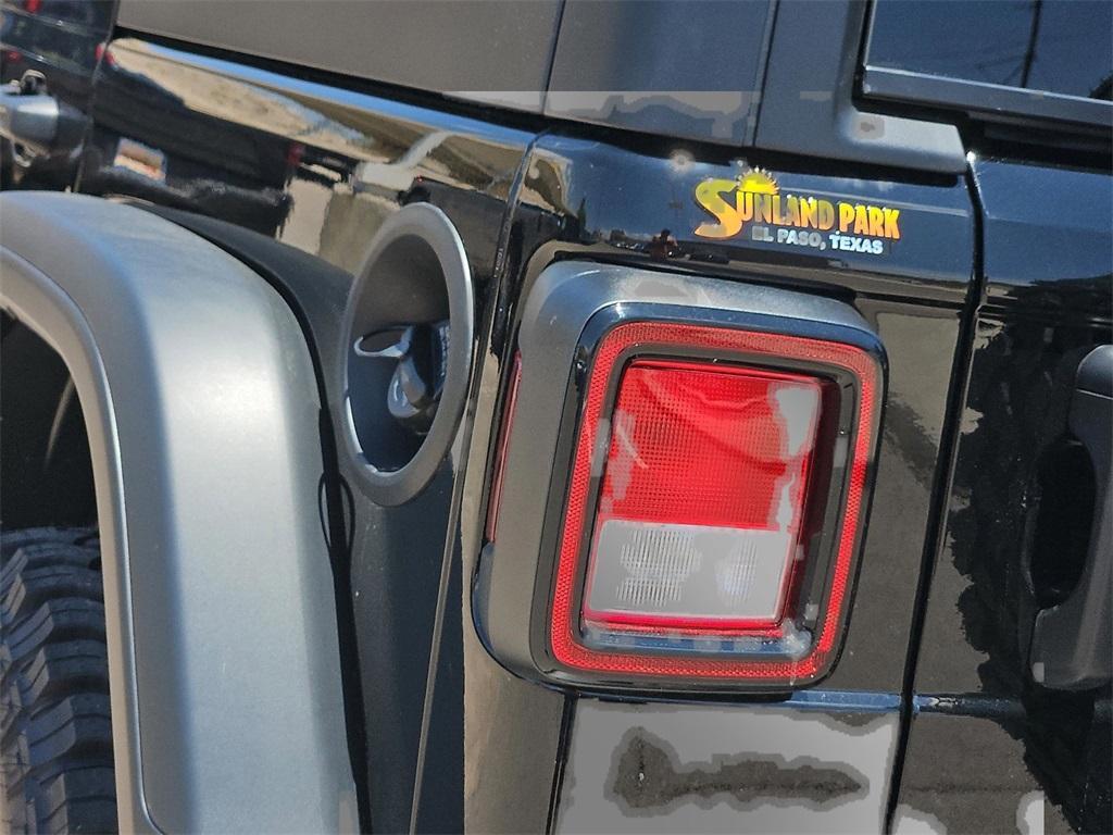 new 2025 Jeep Wrangler car, priced at $50,085