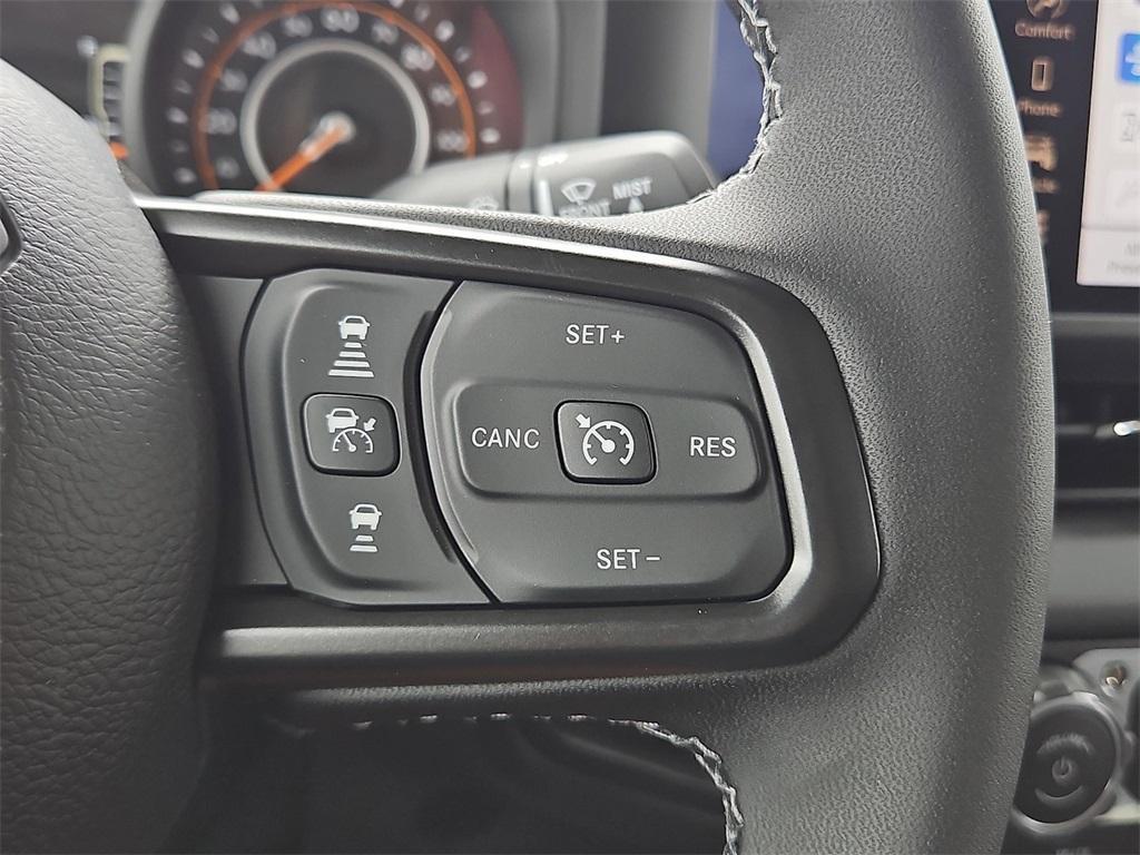new 2025 Jeep Gladiator car, priced at $44,584