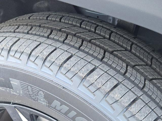 new 2025 Jeep Grand Cherokee car, priced at $41,980