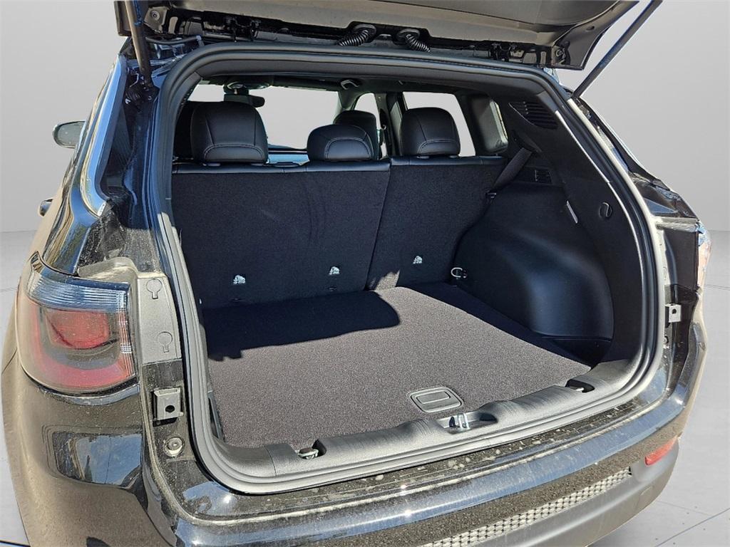 new 2025 Jeep Compass car, priced at $29,260