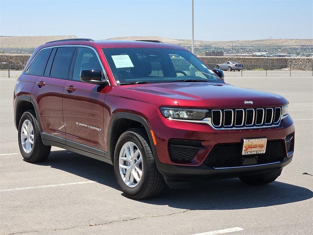 used 2025 Jeep Grand Cherokee car, priced at $36,574