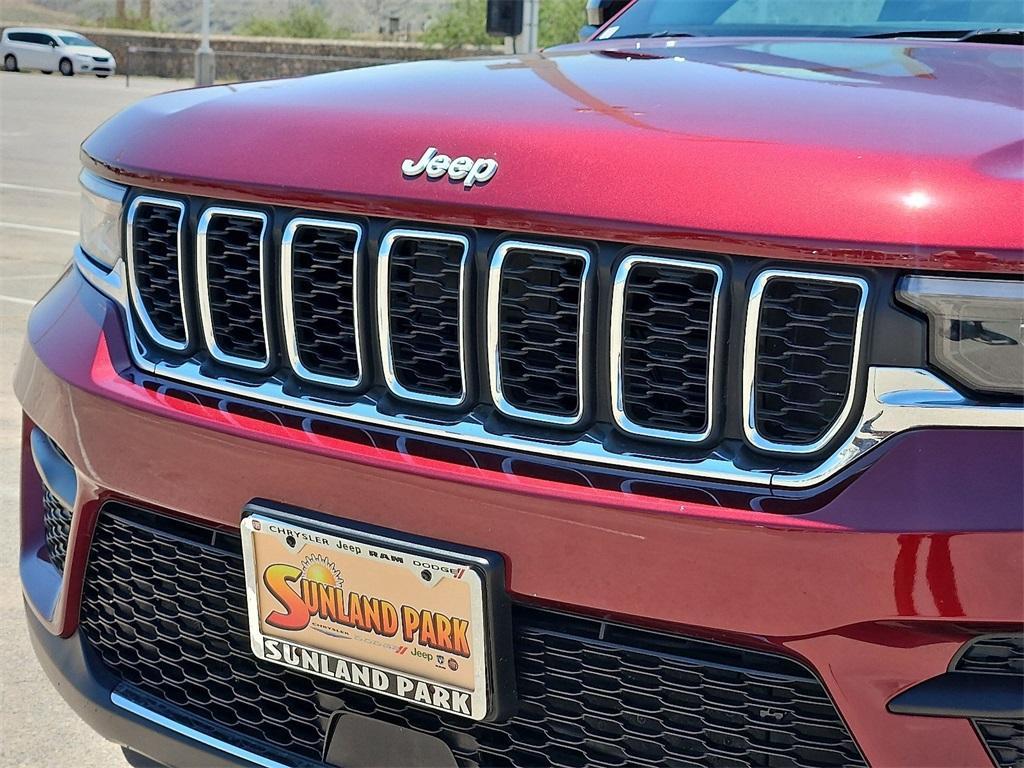 used 2025 Jeep Grand Cherokee car, priced at $36,574