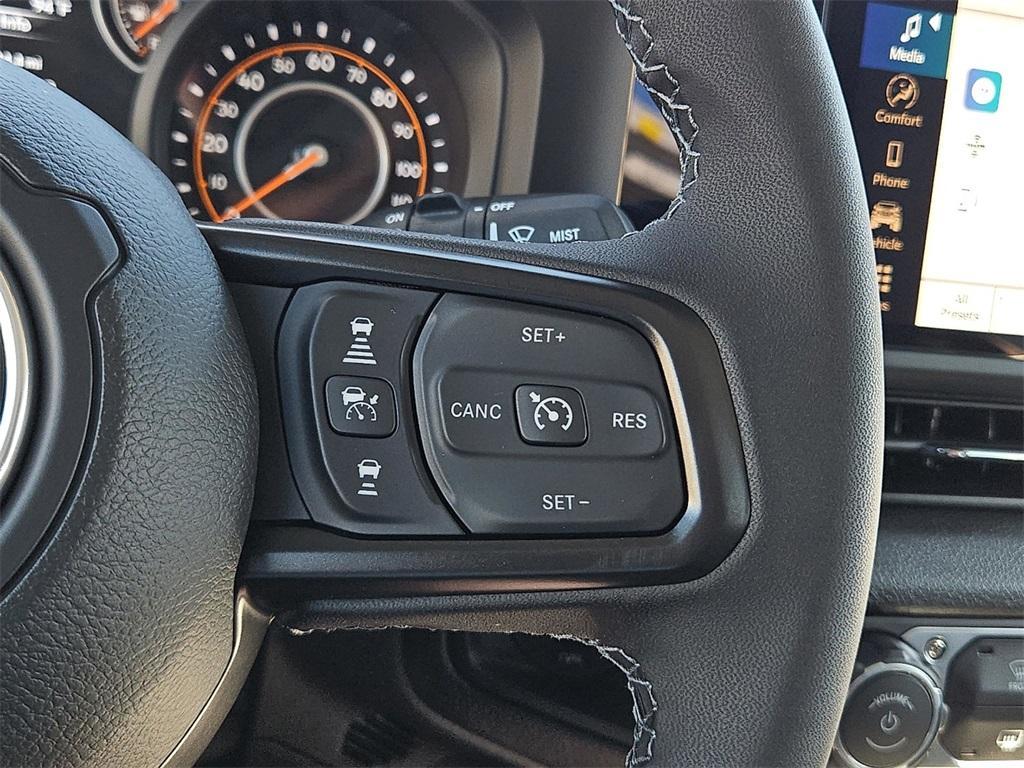 new 2025 Jeep Wrangler car, priced at $43,980