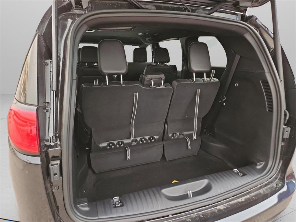 new 2025 Chrysler Voyager car