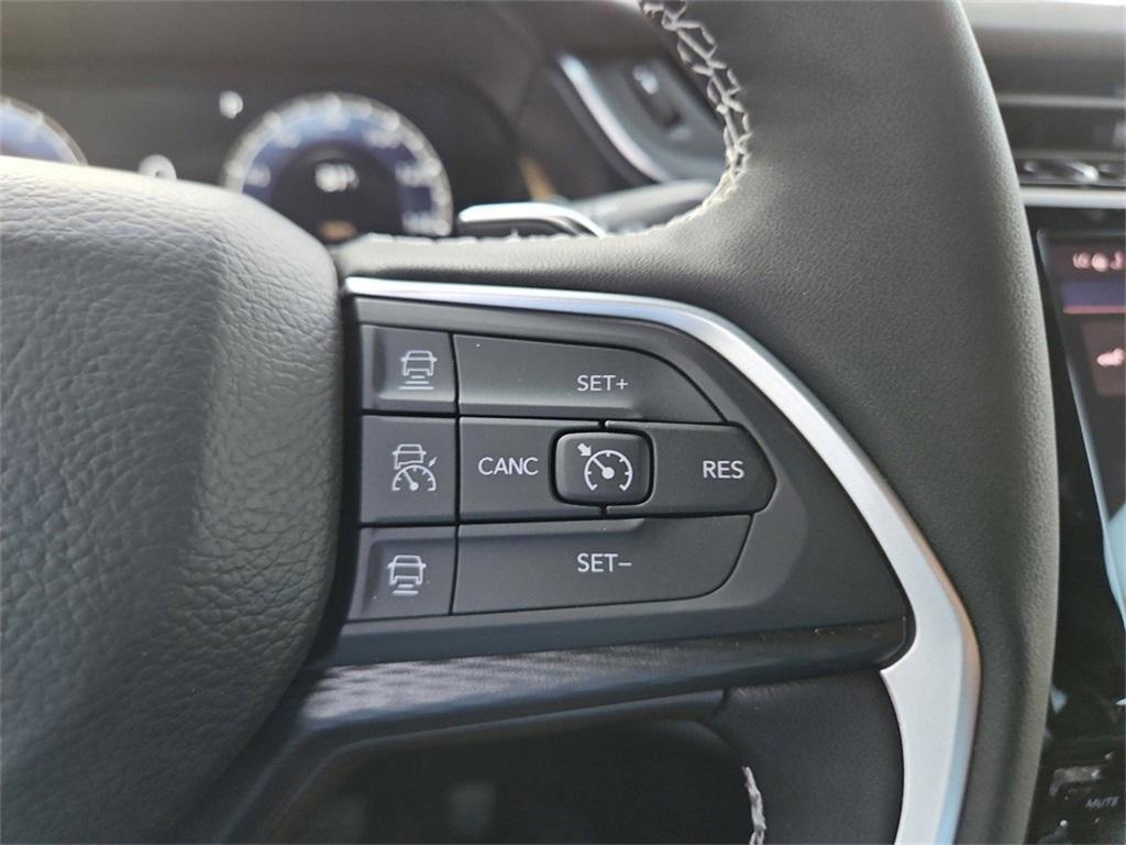 new 2025 Jeep Grand Cherokee L car, priced at $43,872