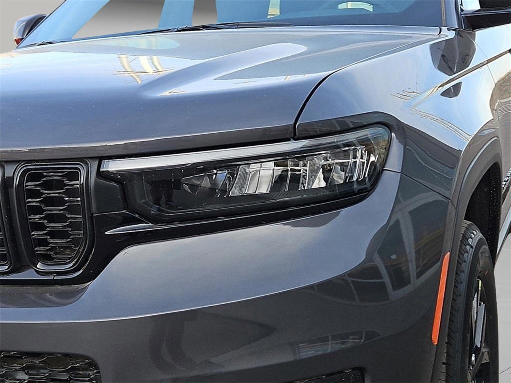 new 2025 Jeep Grand Cherokee L car, priced at $43,872