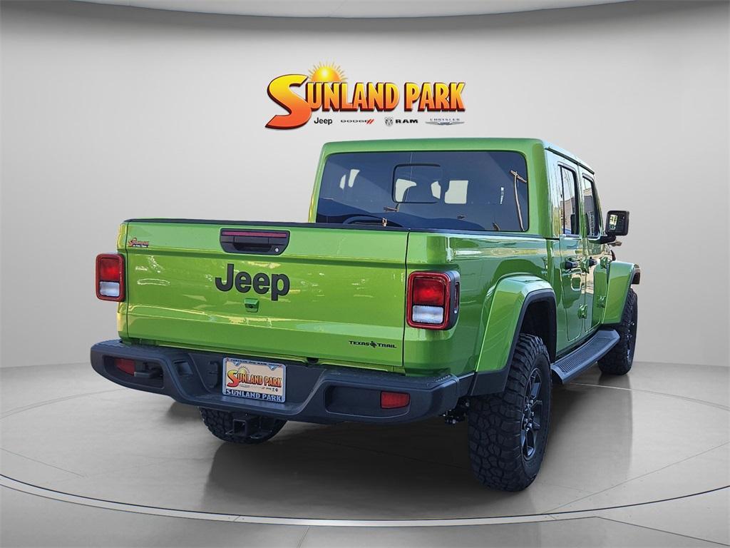 new 2025 Jeep Gladiator car, priced at $47,900