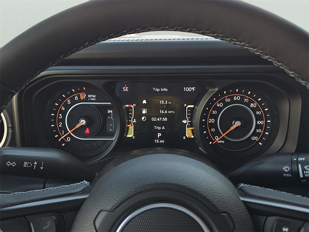 new 2025 Jeep Gladiator car, priced at $47,900