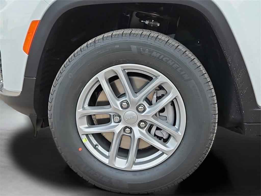 new 2025 Jeep Grand Cherokee L car, priced at $43,125