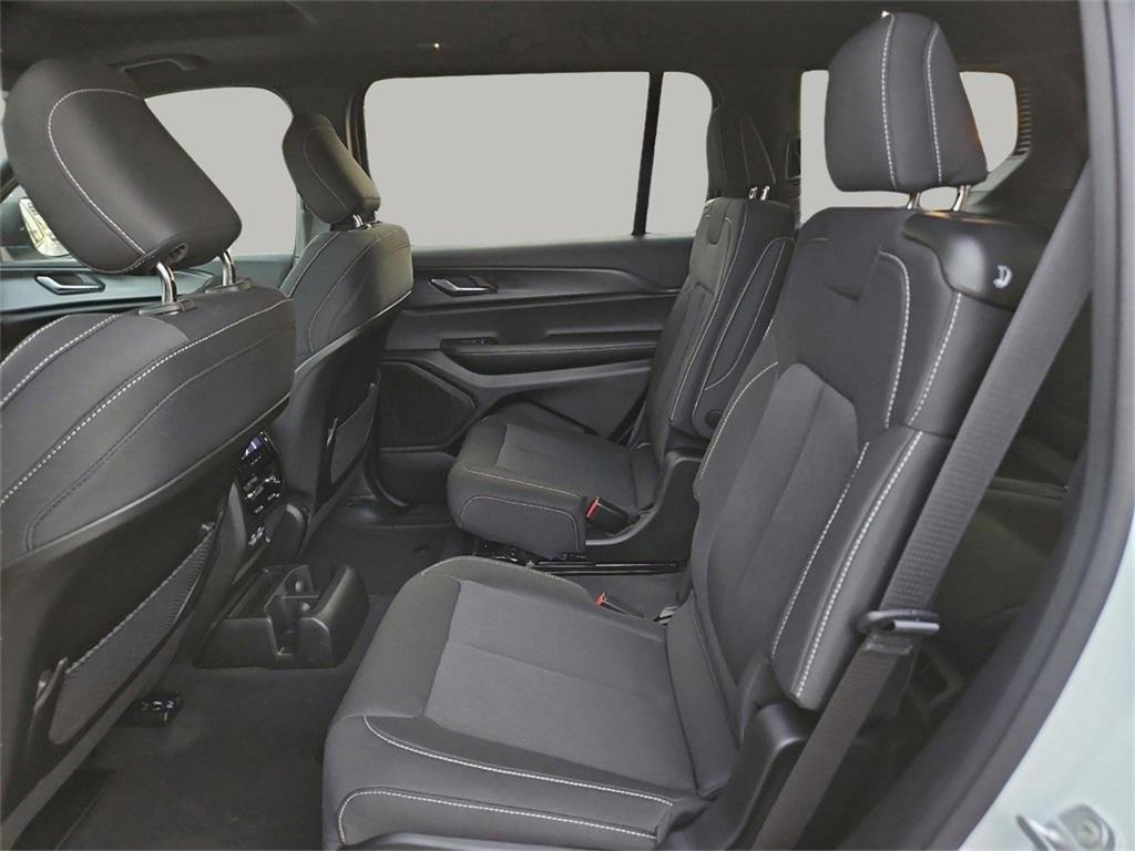 new 2025 Jeep Grand Cherokee L car, priced at $43,125