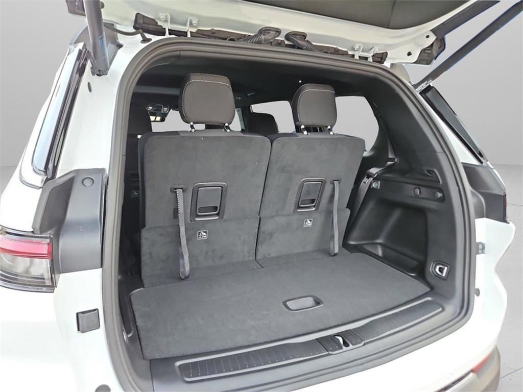 new 2025 Jeep Grand Cherokee L car, priced at $43,125